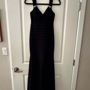 Elegant Black Evening Dress
